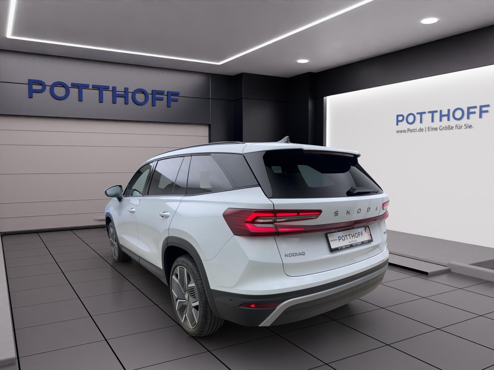 Skoda Kodiaq SELECTION 4X4 AHK STANDH. PANO 20 NAV ASSISTENZ, LICH & INFOT.+