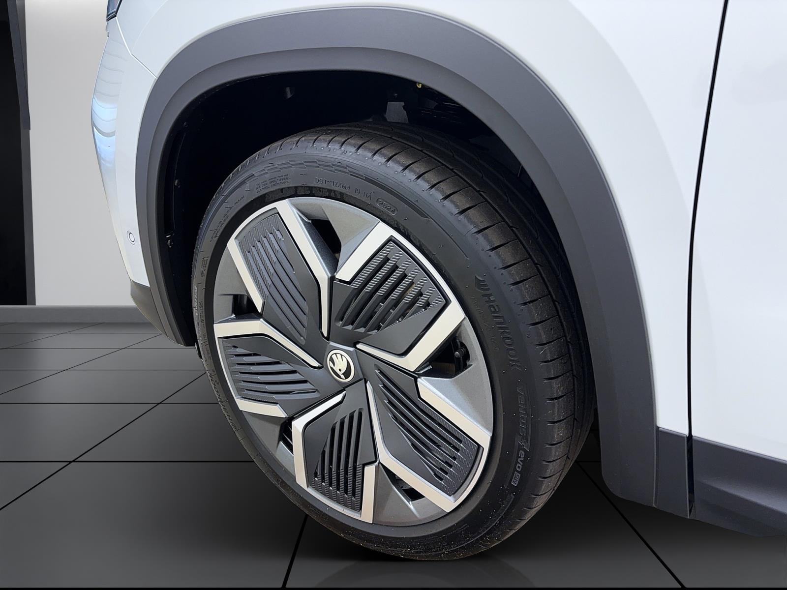 Skoda Kodiaq SELECTION 4X4 AHK STANDH. PANO 20 NAV ASSISTENZ, LICH & INFOT.+