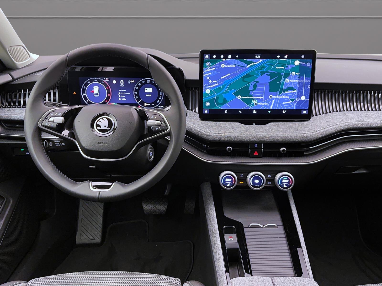Skoda Superb COMBI SELECTION 4X4 AHK NAV SHZ DIG-COCKPIT+ MASSAGE WINTER-P.