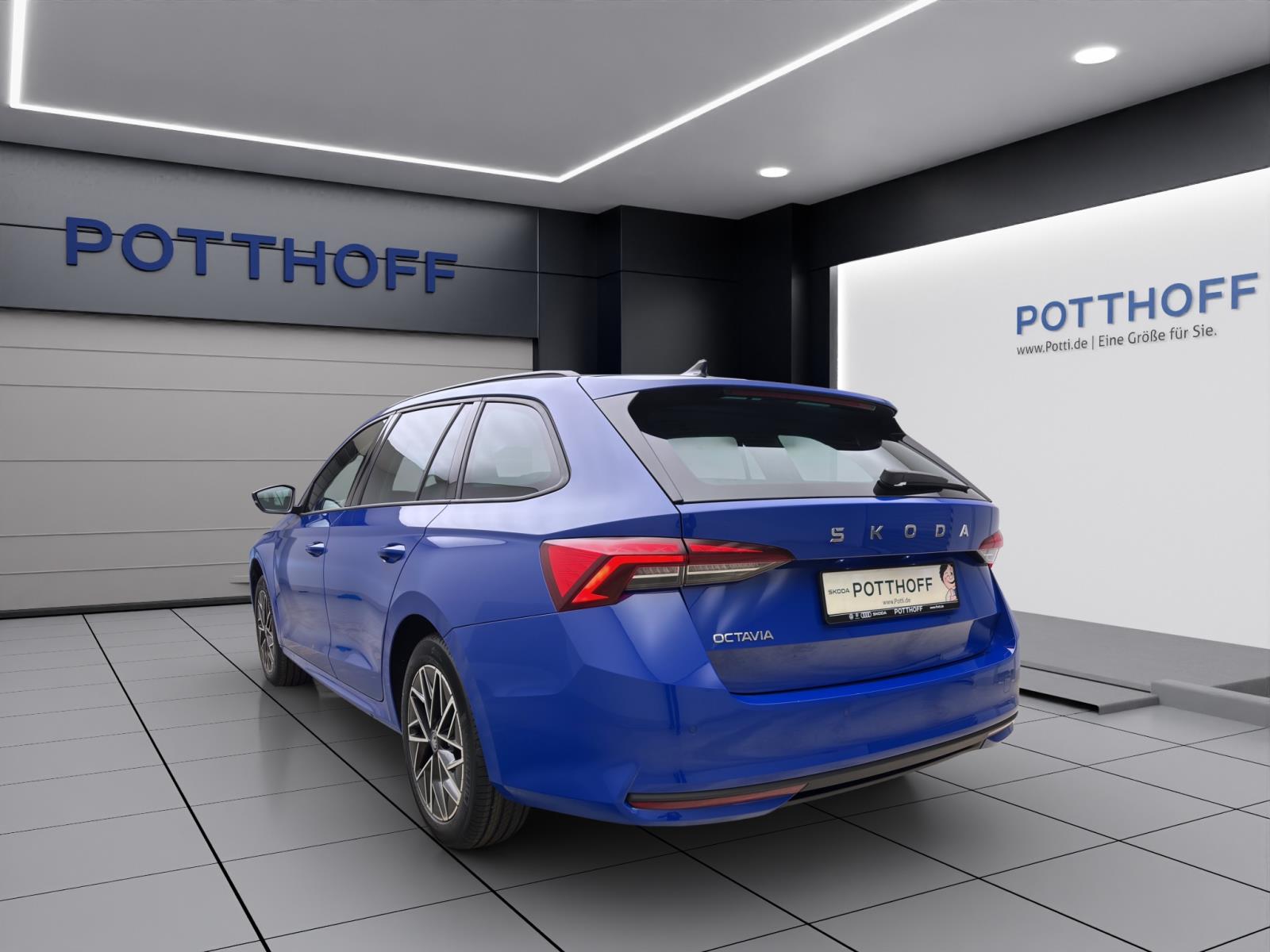Skoda Octavia COMBI SELECTION NAV LED PDC V+H SHZ SMARTL. 17 WINTER-P.