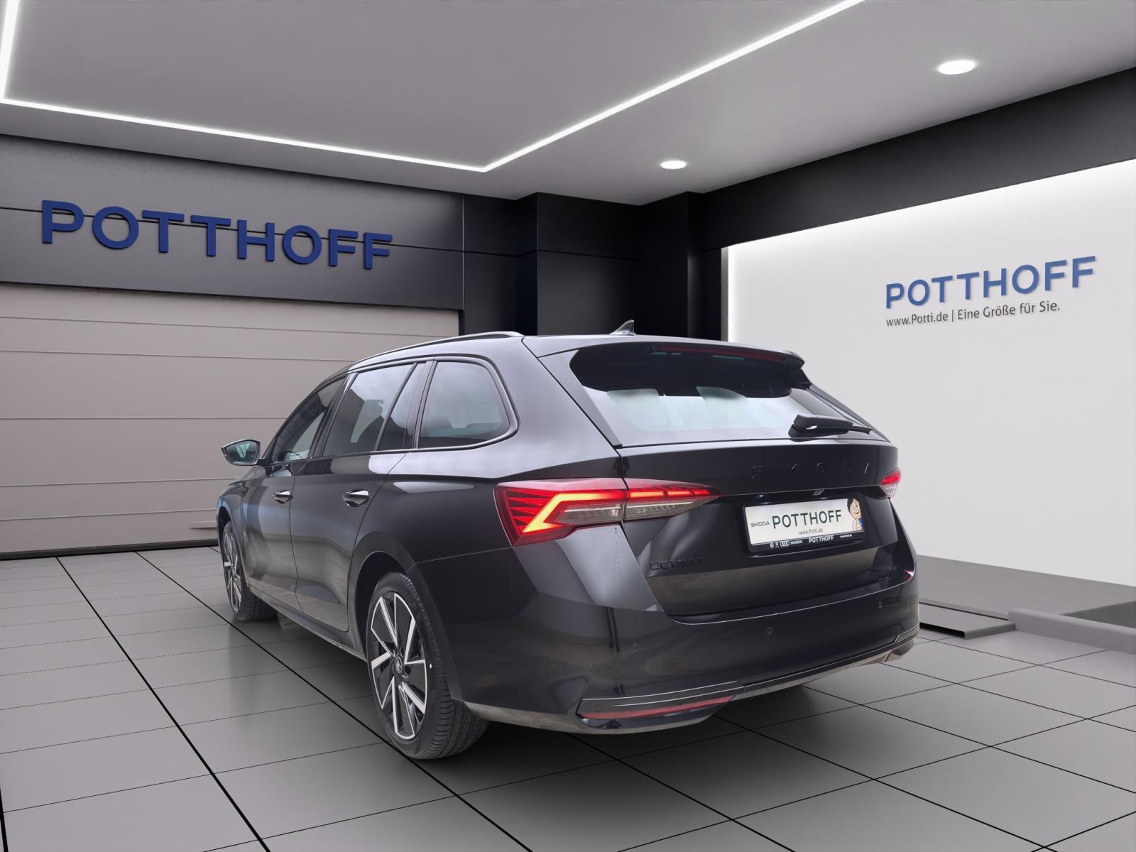 Skoda Octavia COMBI SPORTLINE DSG AHK STANDH pACC DCC HEAD-UP CANTON