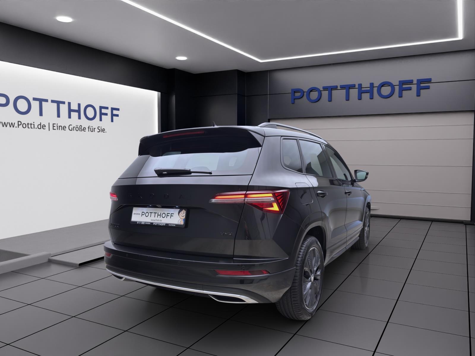 Skoda Karoq SPORTLINE 4X4 AHK PANO NAV KAM DCC 18 ASSISTENZ-P.