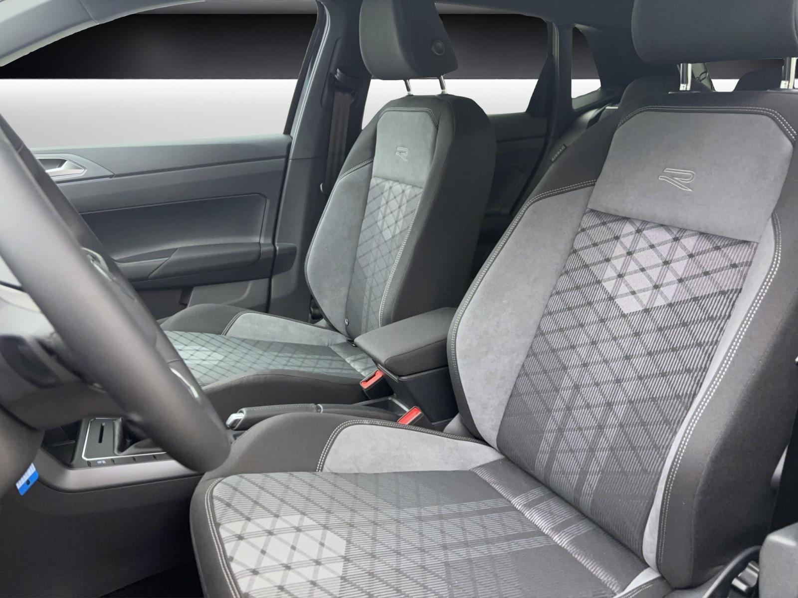 Volkswagen Polo R-Line 1.0 TSI DSG
