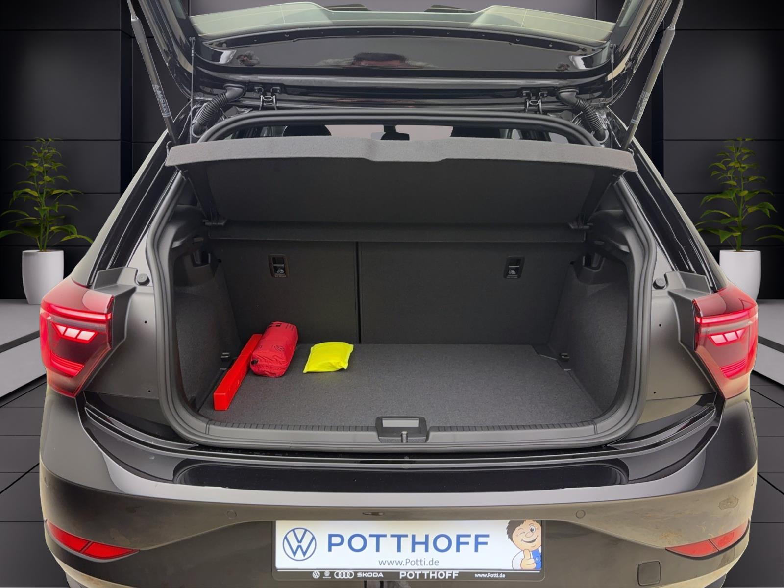 Volkswagen Polo R-Line 1.0 TSI DSG