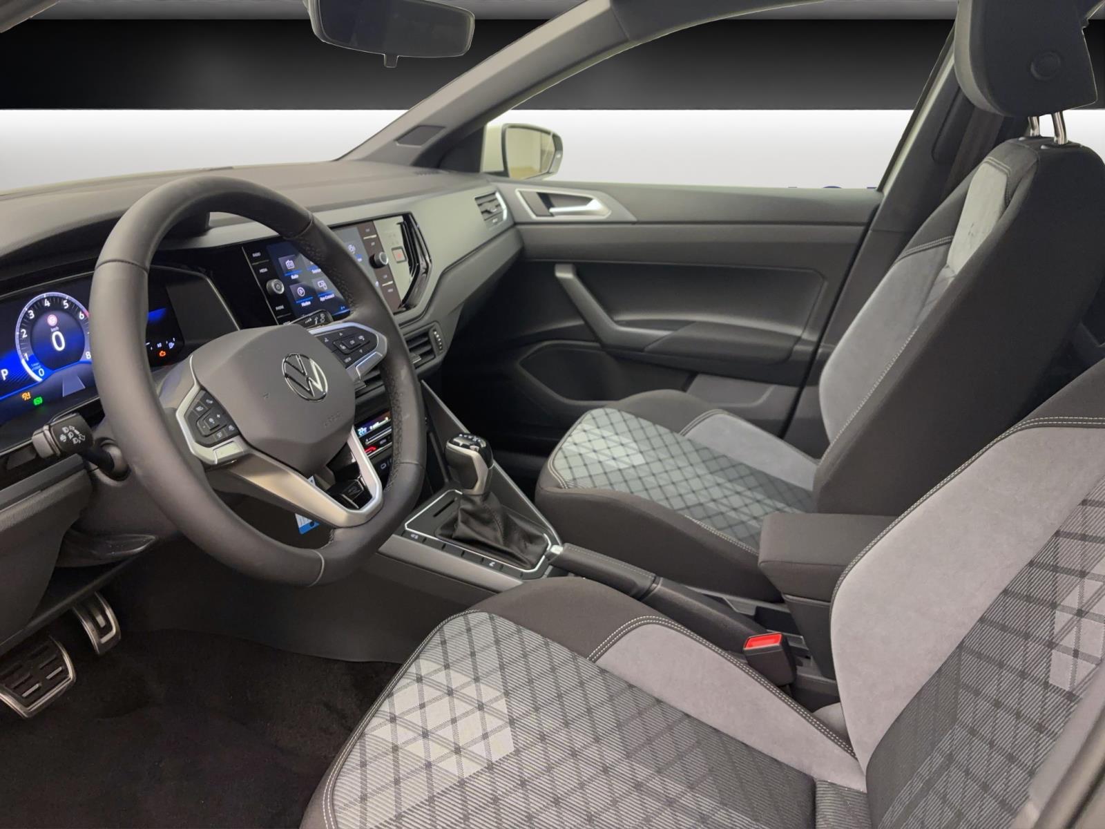 Volkswagen Polo R-Line 1.0 TSI DSG