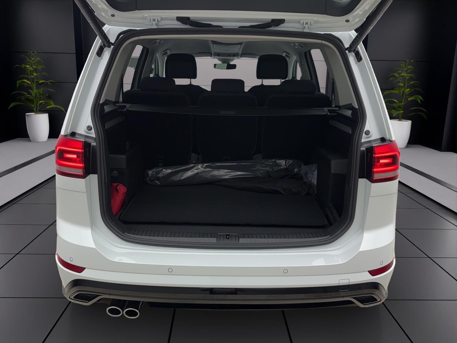 Volkswagen Touran Highline 2.0 TDI DSG