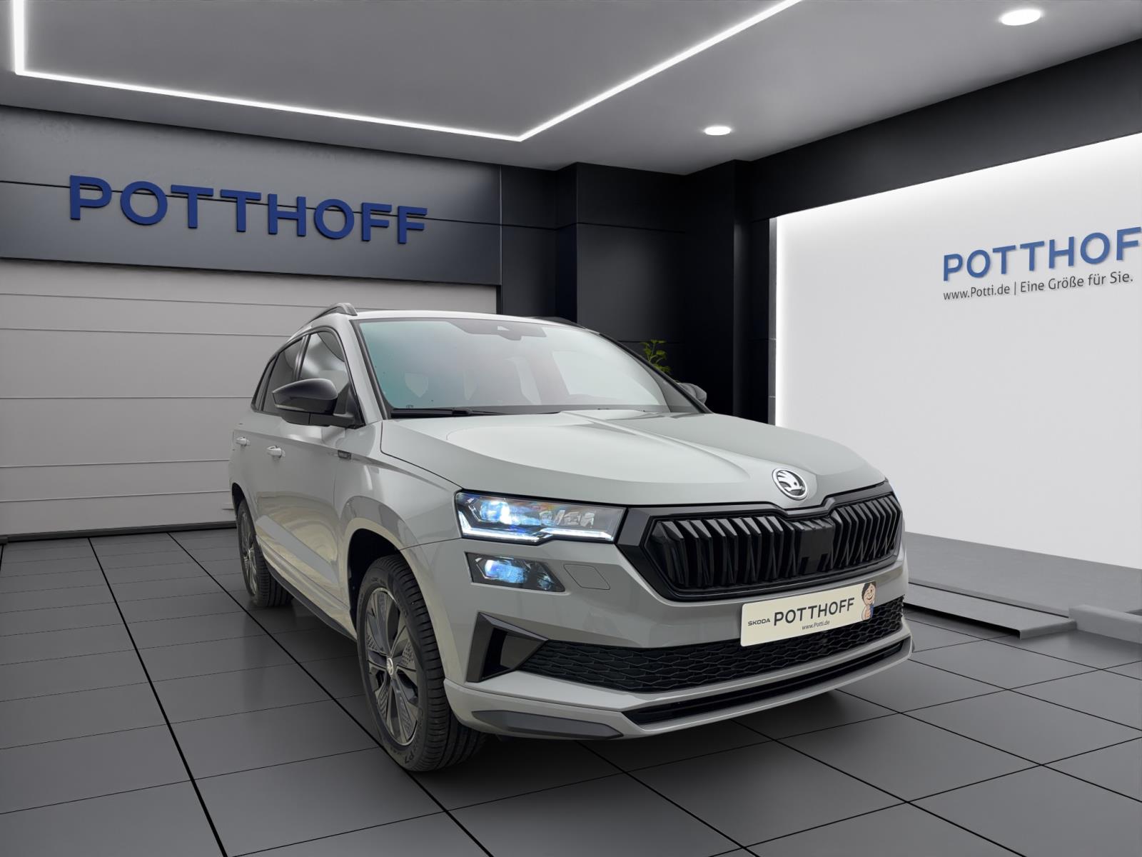 Skoda Karoq SPORTLINE 4X4 DSG AHK NAV DCC MATRIX 18