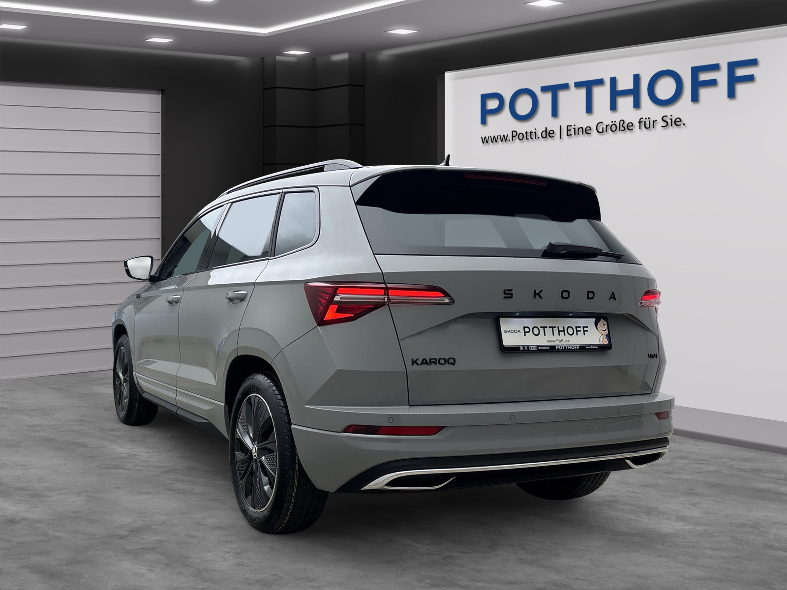 Skoda Karoq SPORTLINE 4X4 DSG AHK NAV DCC MATRIX 18
