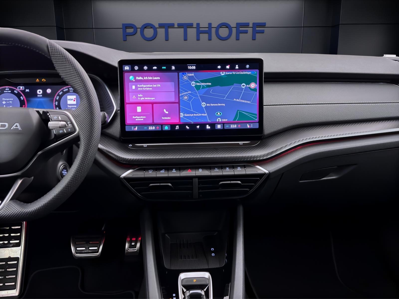 Skoda Octavia COMBI SPORTLINE DSG AHK PANO STANDH DCC pACC HoD MATRIX