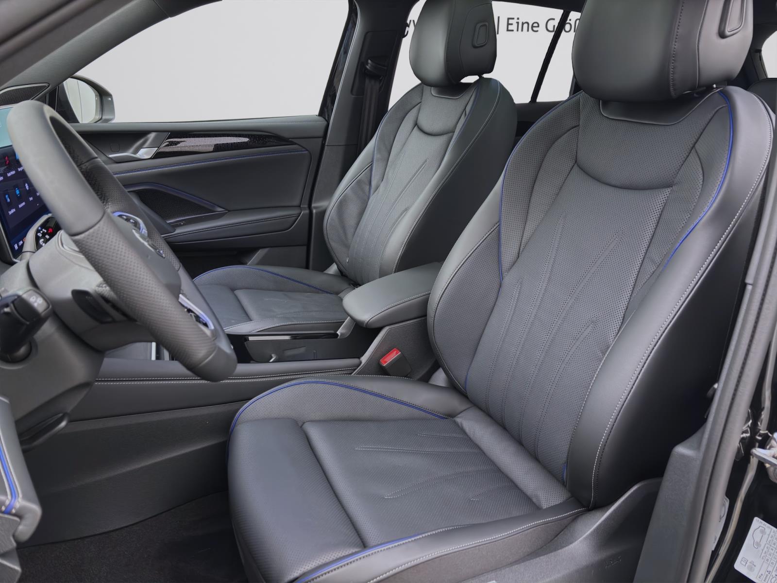 Volkswagen Tiguan 1.5 eTSI DSG R-LINE HARMAN LEDER PANO