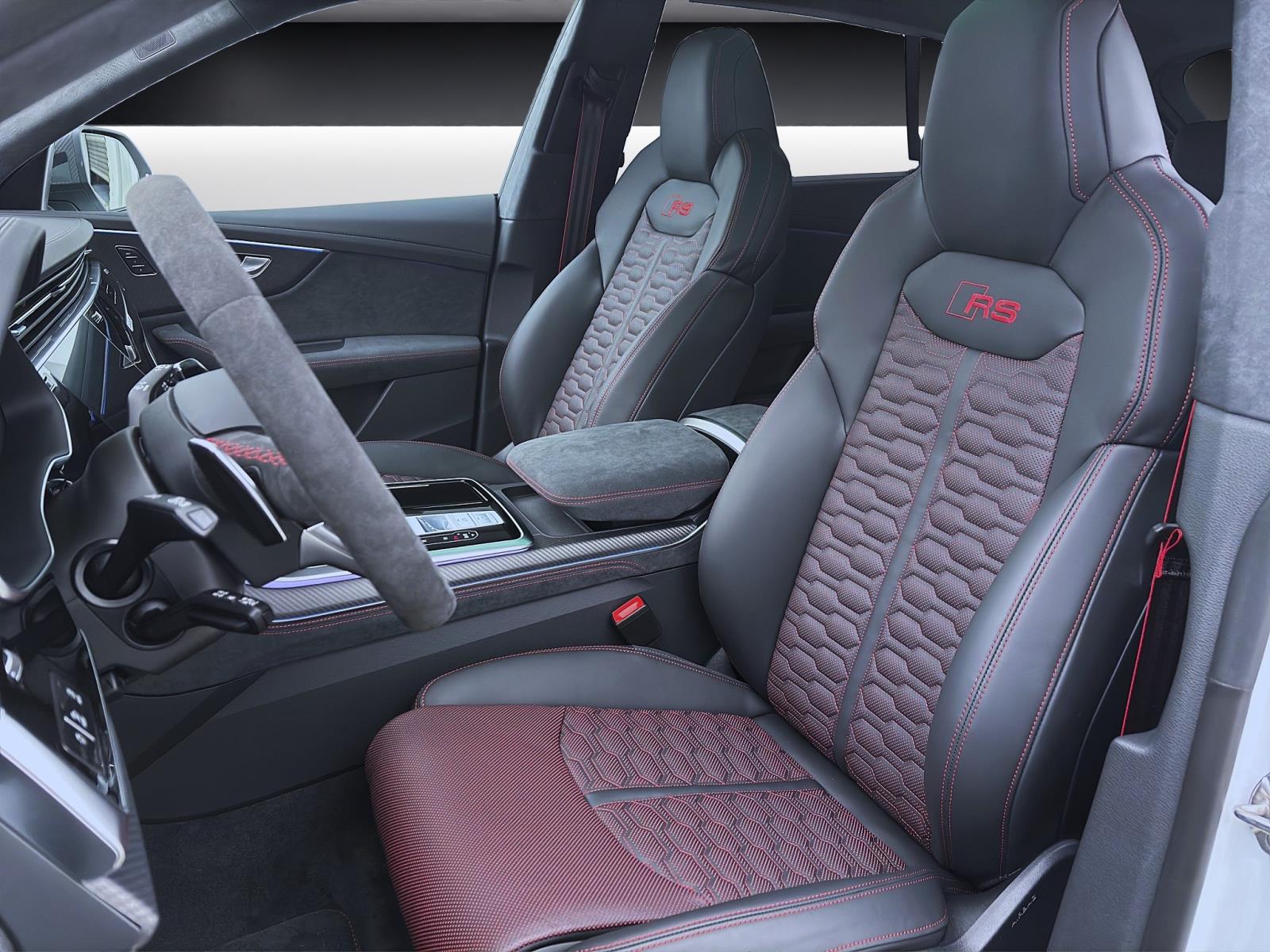Audi RSQ8 SUV performance 471(640) kW(PS) tiptronic