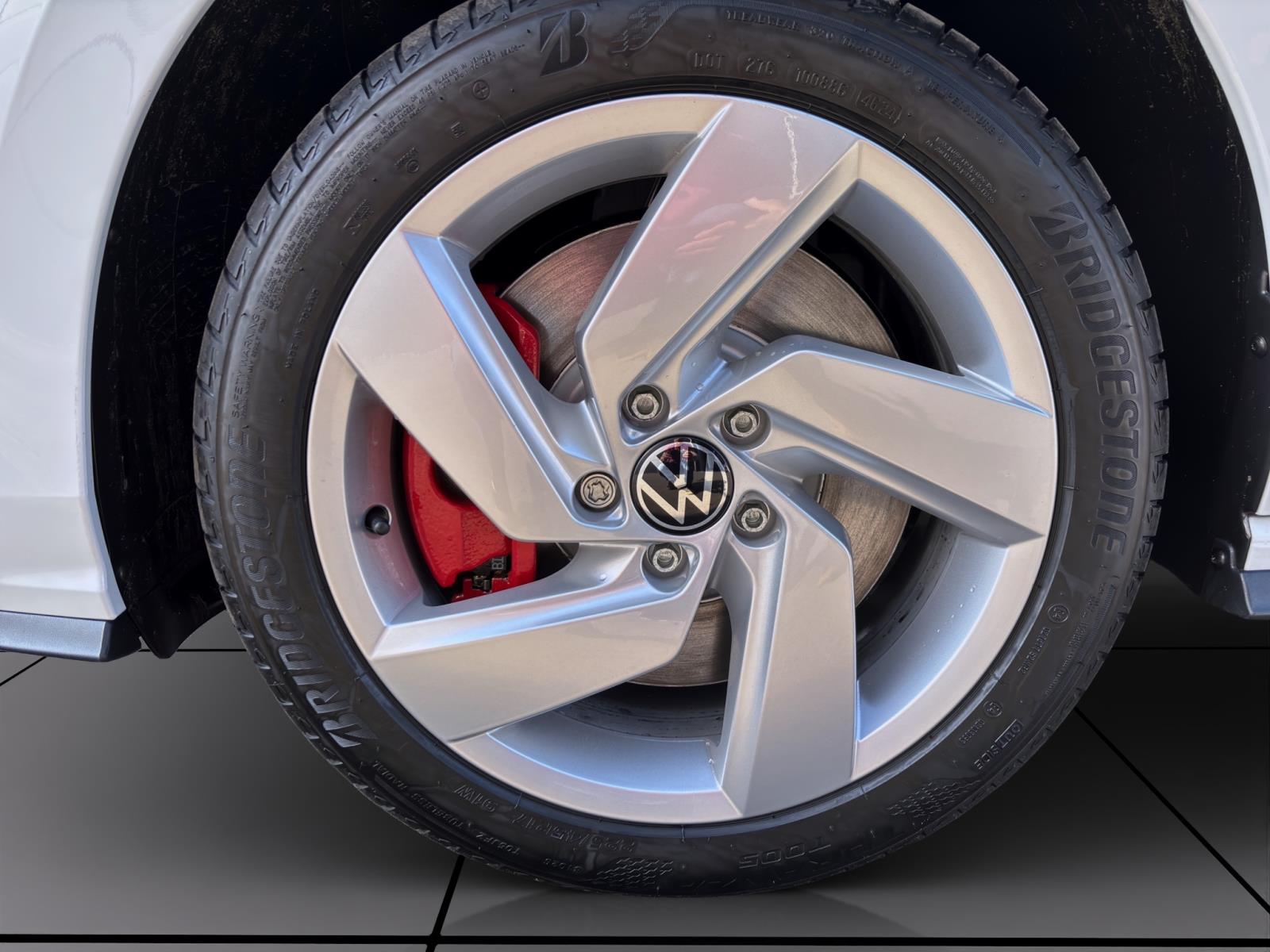 Volkswagen Golf GTI LED+ KAMERA NAVI HuD