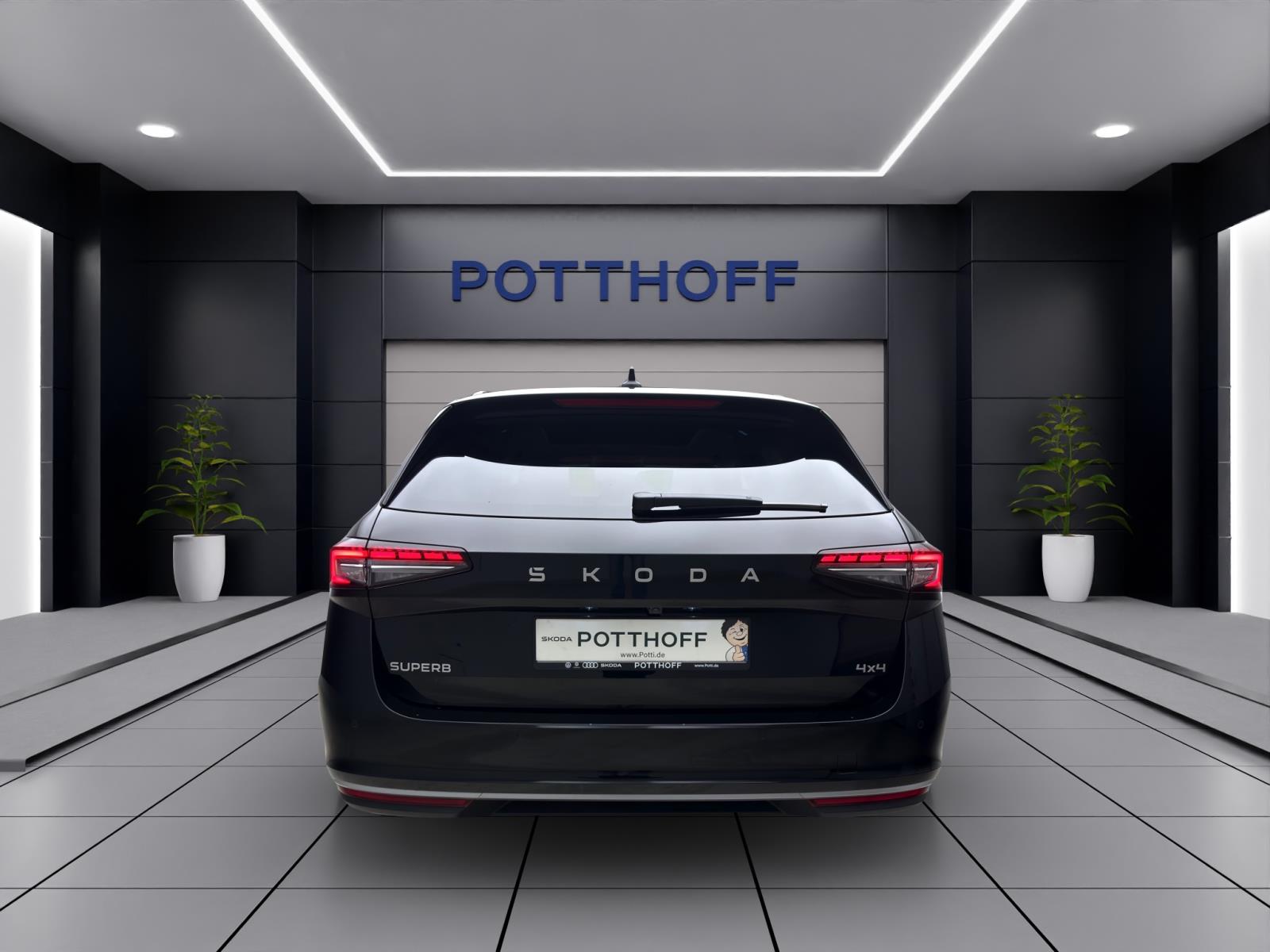 Skoda Superb COMBI L&K 4X4 AHK PANO STANDH 19NAV+ ASSISTENZ+