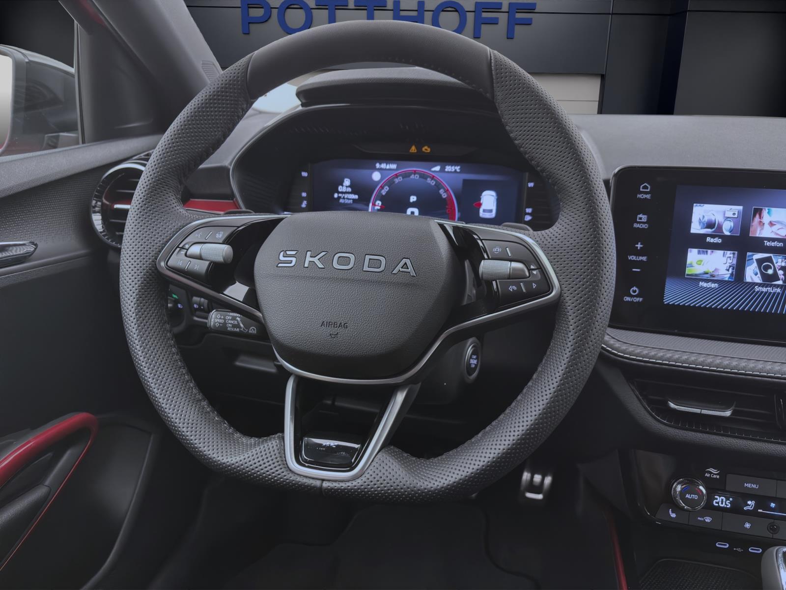 Bild 10: Skoda Fabia MONTE CARLO DSG NAV KAM ACC 17 WINTER+ LICHT&SICHT