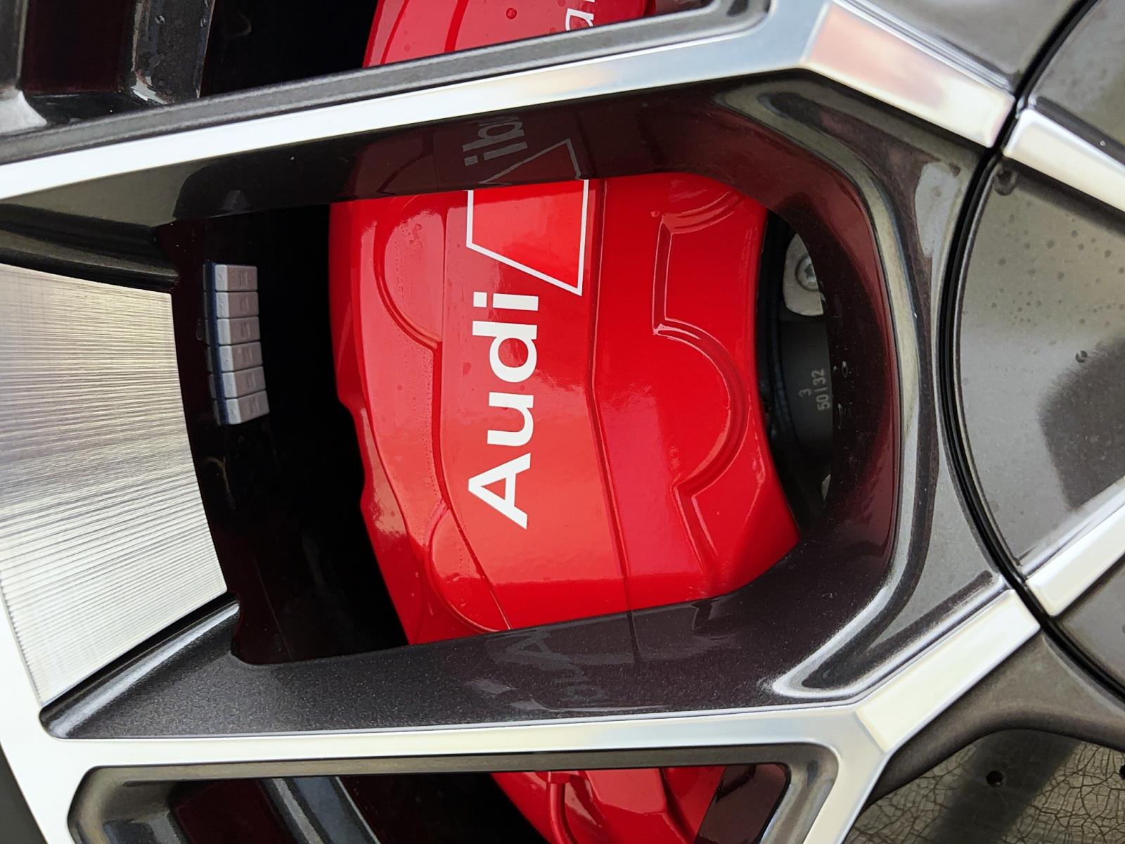 Audi RS e-tron GT quattro 500 kW