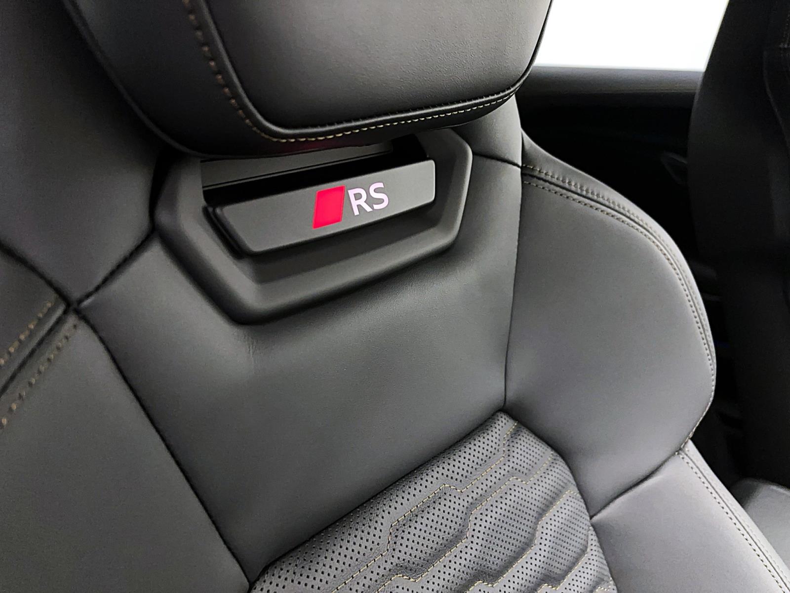Audi RS e-tron GT performance quattro