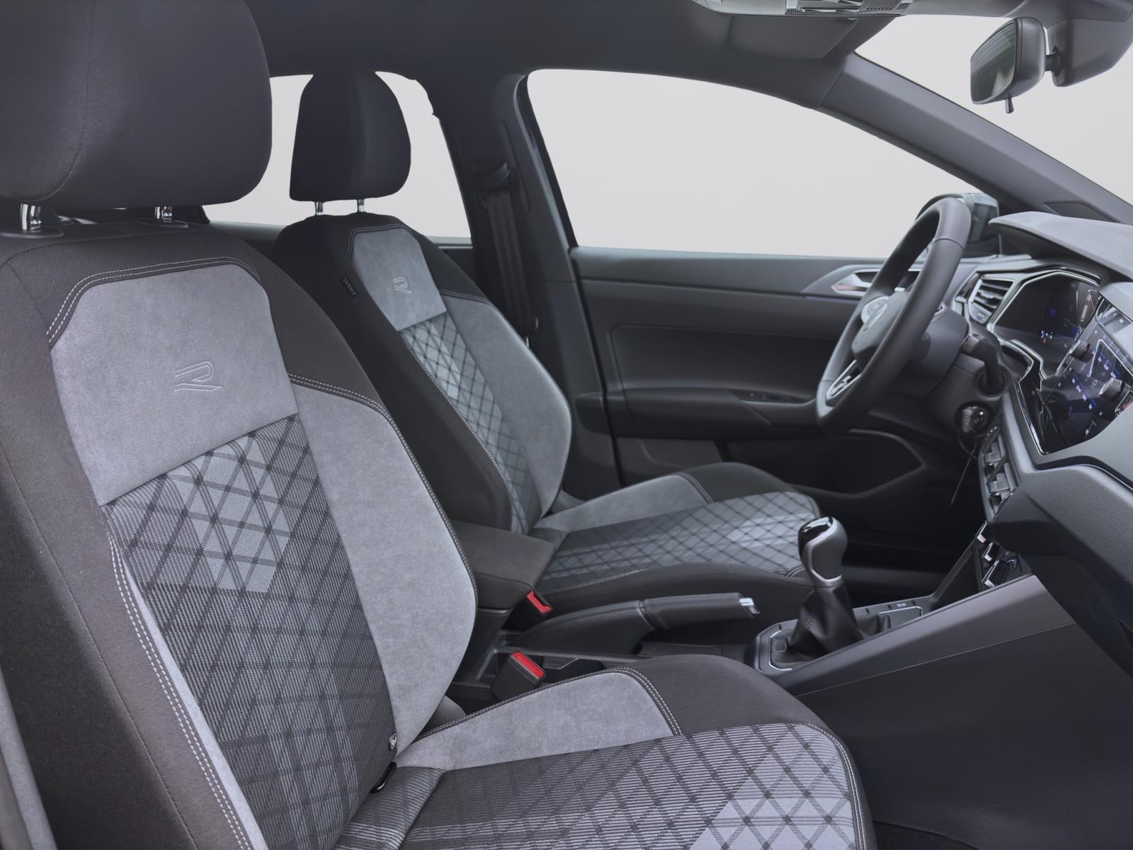Volkswagen Taigo 1.0 TSI R-LINE PDC MATRIX KAMERA LM17
