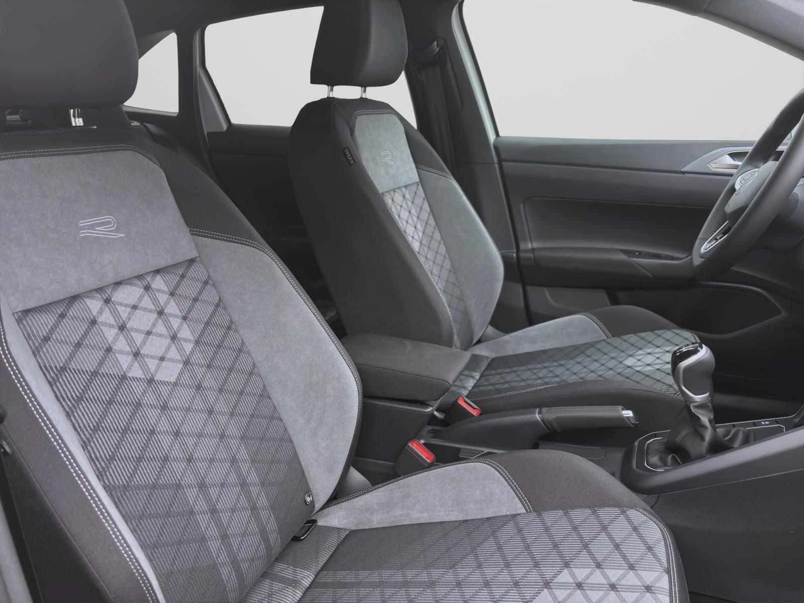 Volkswagen Taigo 1.0 TSI R-LINE PDC MATRIX KAMERA LM17