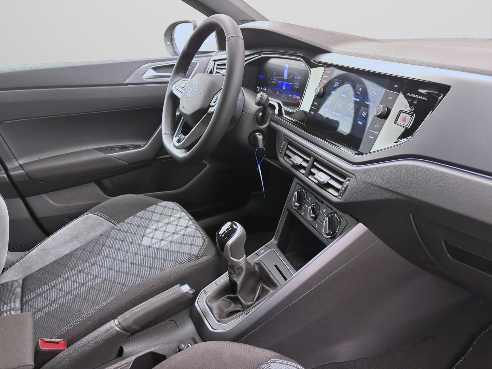 Volkswagen Taigo 1.0 TSI R-LINE PDC MATRIX KAMERA LM17