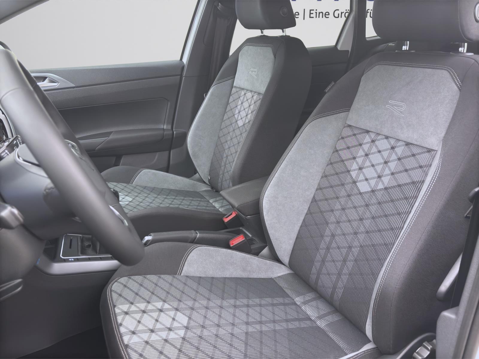 Volkswagen Taigo 1.0 TSI R-LINE PDC MATRIX KAMERA LM17