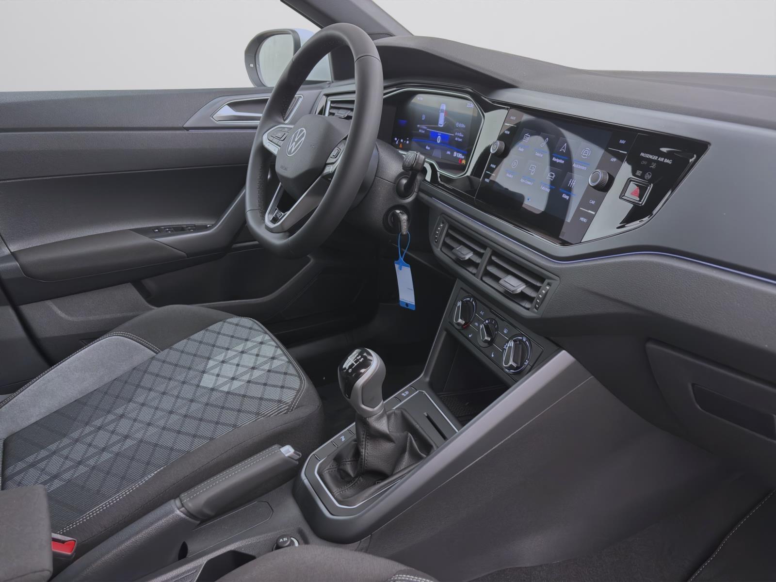 Volkswagen Taigo 1.0 TSI R-LINE PDC MATRIX KAMERA LM17