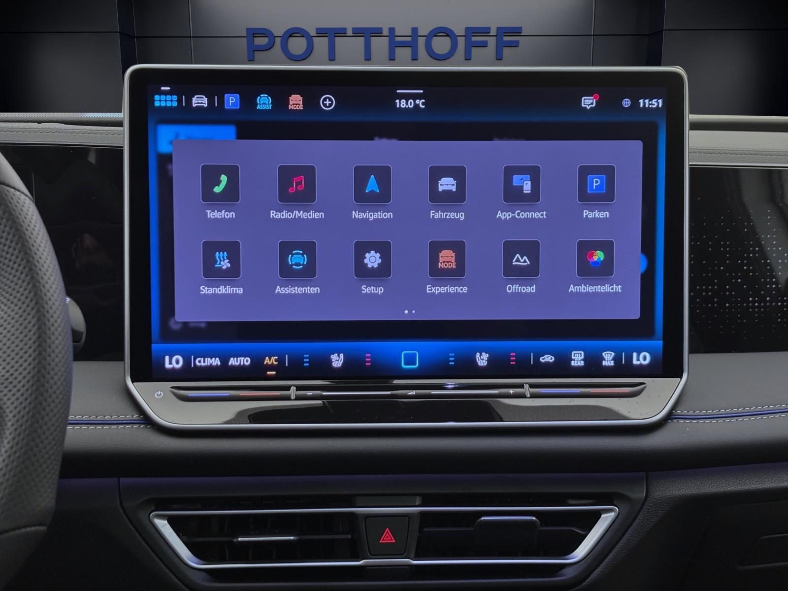 Volkswagen Tiguan 2.0 TDI DSG 4M R-LINE NAVI STANDHZG MATRIX AHK