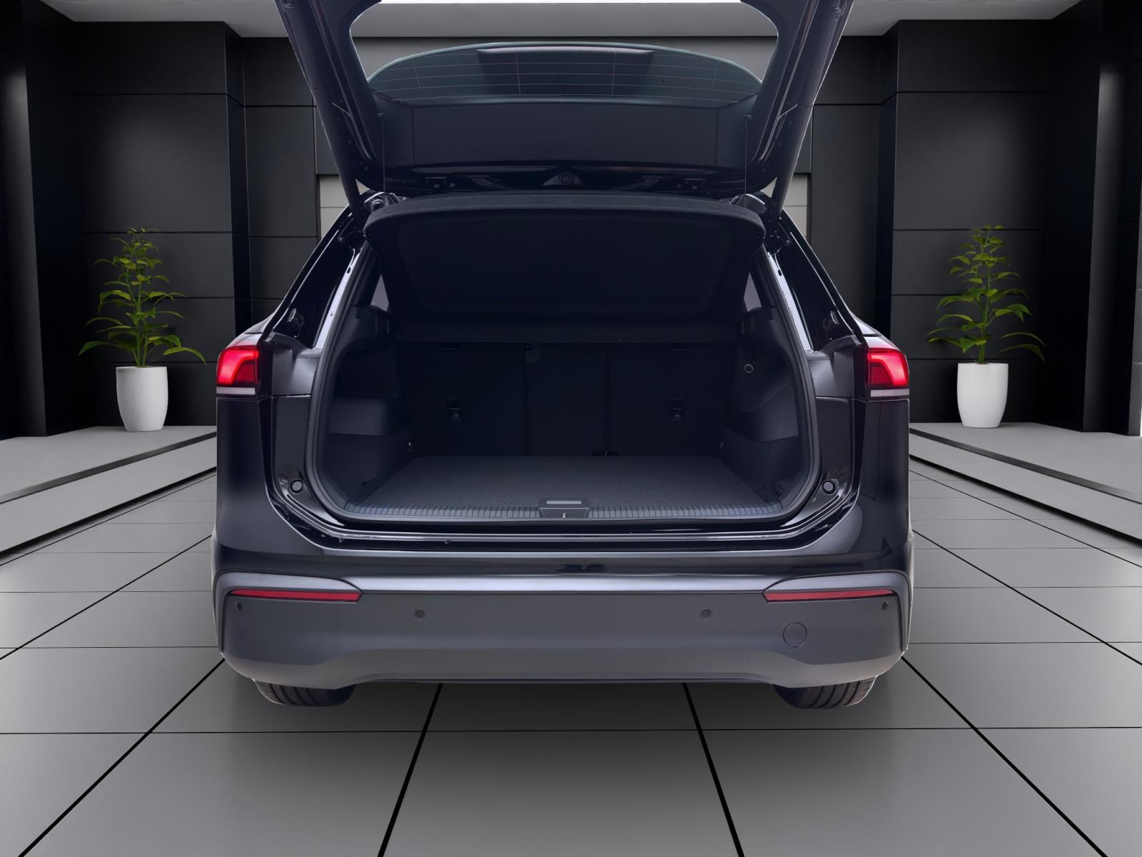 Volkswagen Tiguan 2.0 TDI DSG GOAL NAVI AHK LM18 KLIMA
