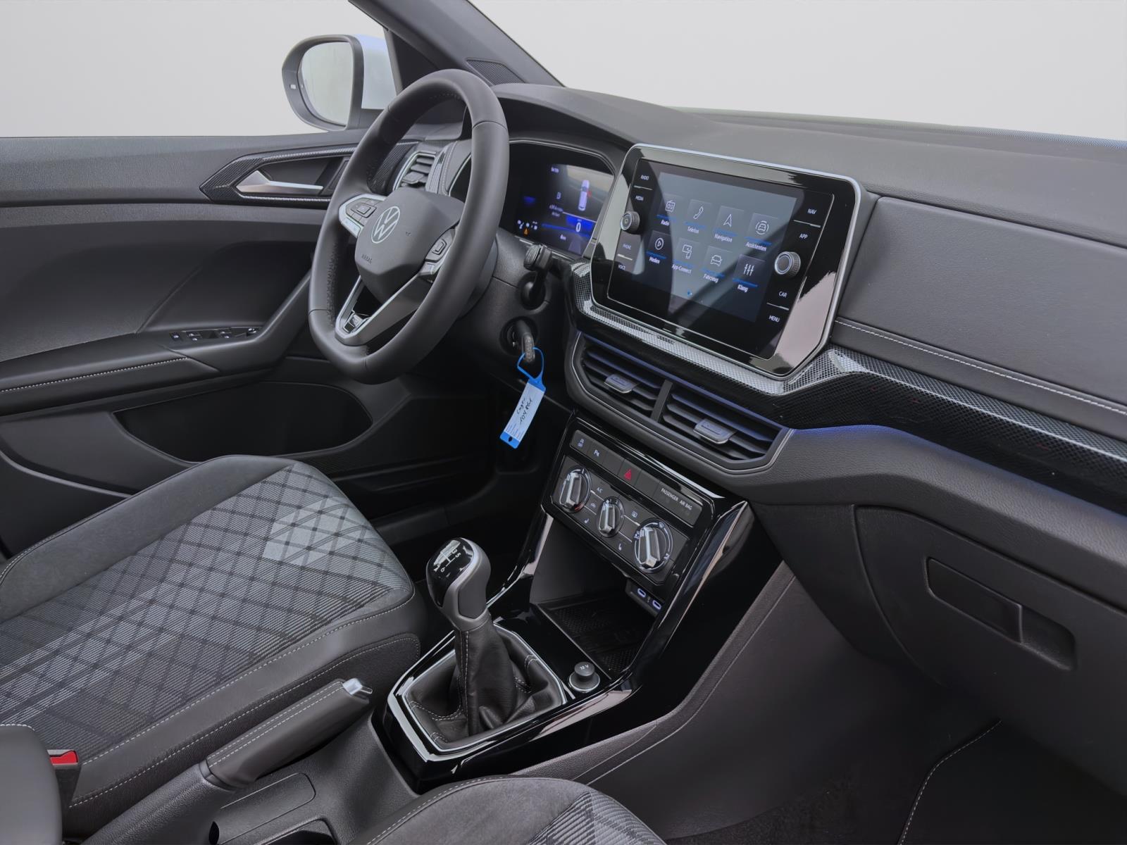 Bild 15: Volkswagen T-Cross 1.0 TSI R-LINE PDC MATRIX KAMERA LM17