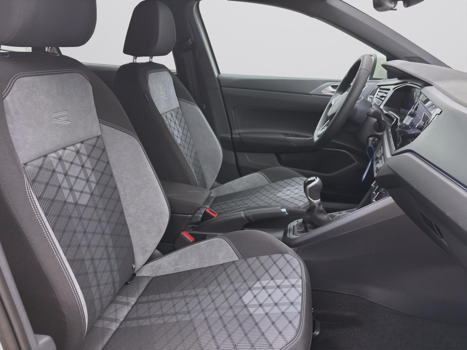 Volkswagen Taigo 1.0 TSI R-LINE PDC MATRIX KAMERA LM17