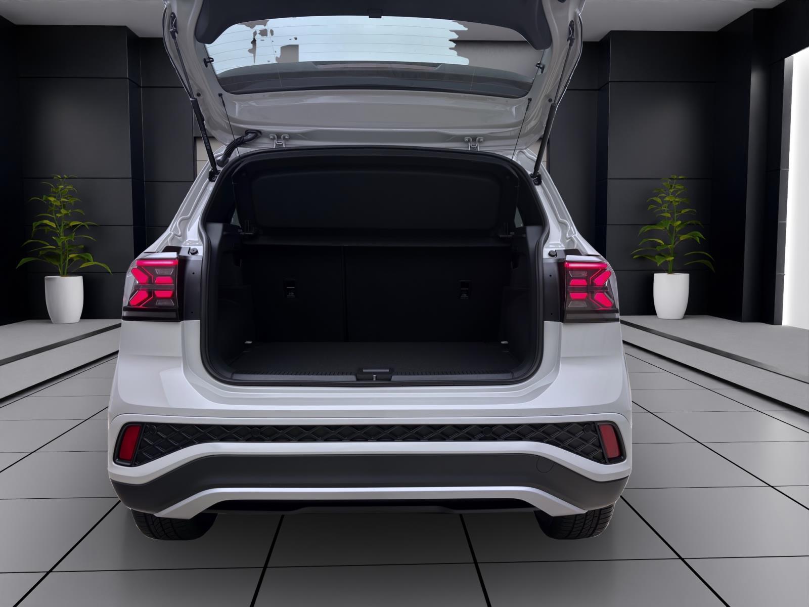 Volkswagen T-Cross 1.0 TSI R-LINE PDC MATRIX KAMERA LM17
