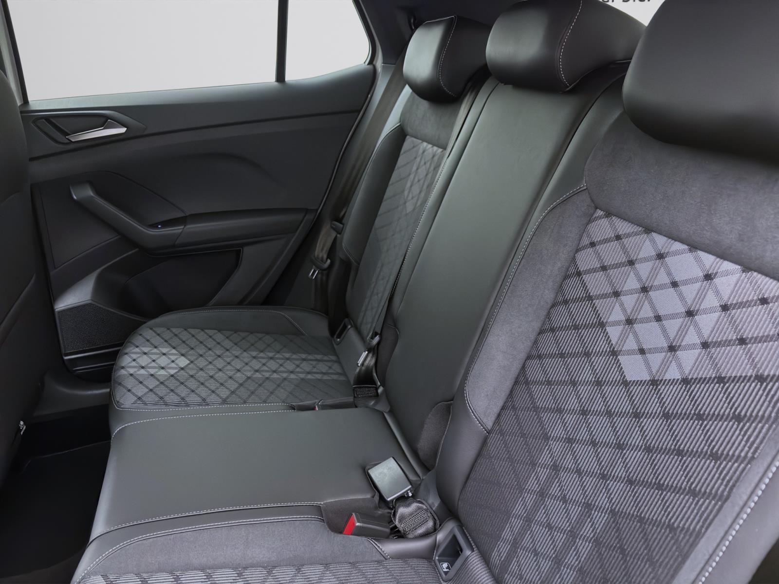 Volkswagen T-Cross 1.0 TSI R-LINE PDC MATRIX KAMERA LM17