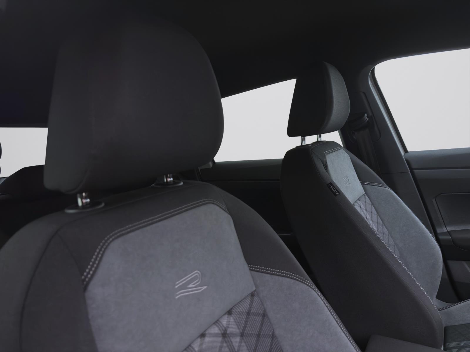 Volkswagen Taigo 1.0 TSI R-LINE PDC MATRIX KAMERA LM17
