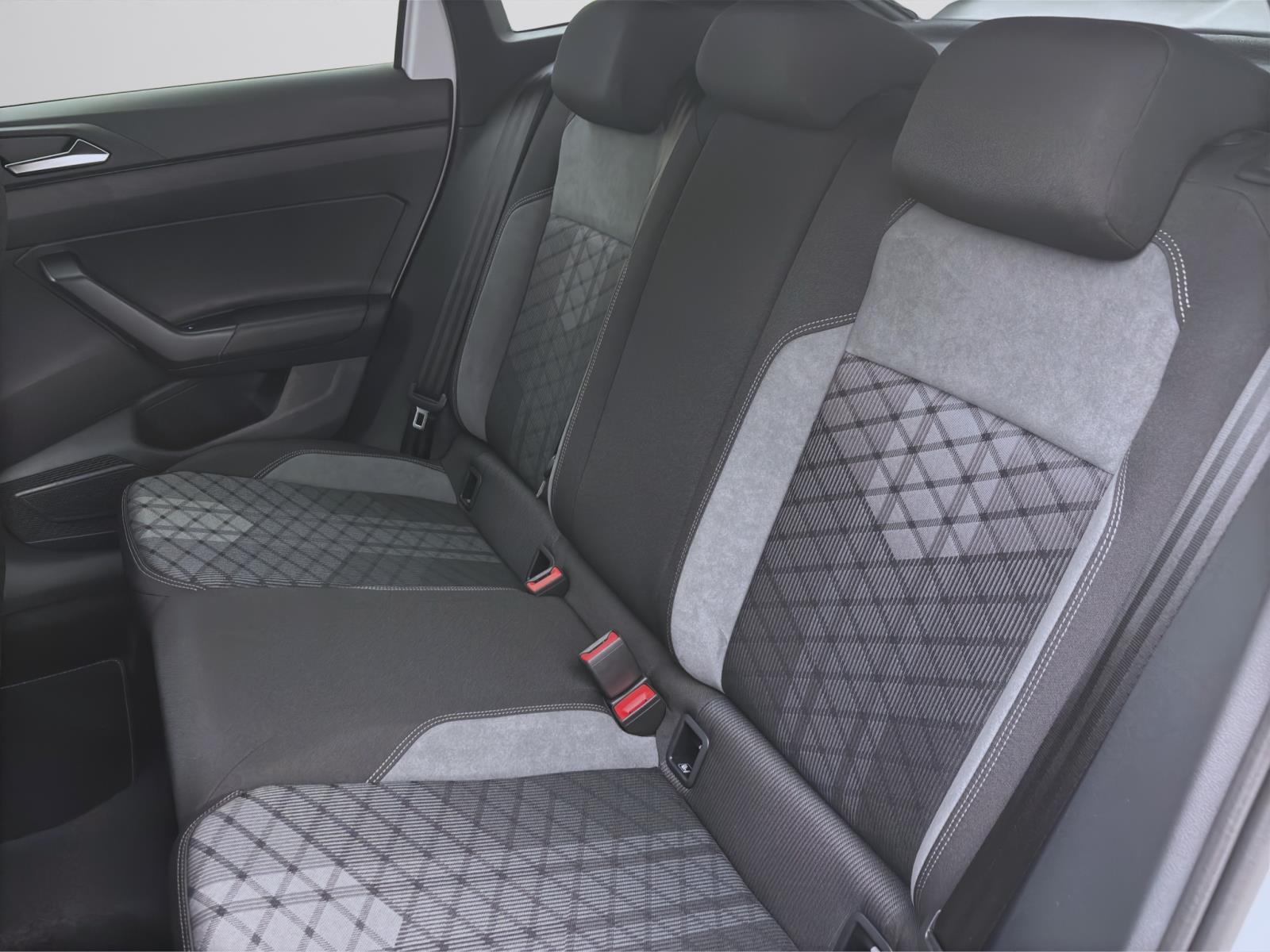 Volkswagen Taigo 1.0 TSI R-LINE PDC MATRIX KAMERA LM17