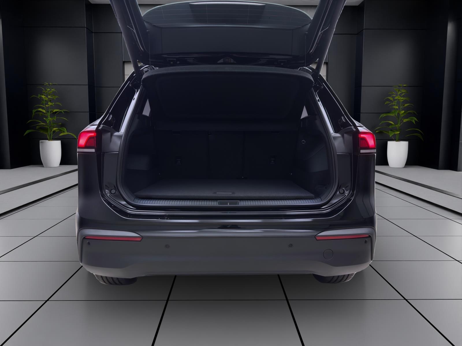 Volkswagen Tiguan 2.0 TDI DSG GOAL NAVI AHK LM18 KLIMA