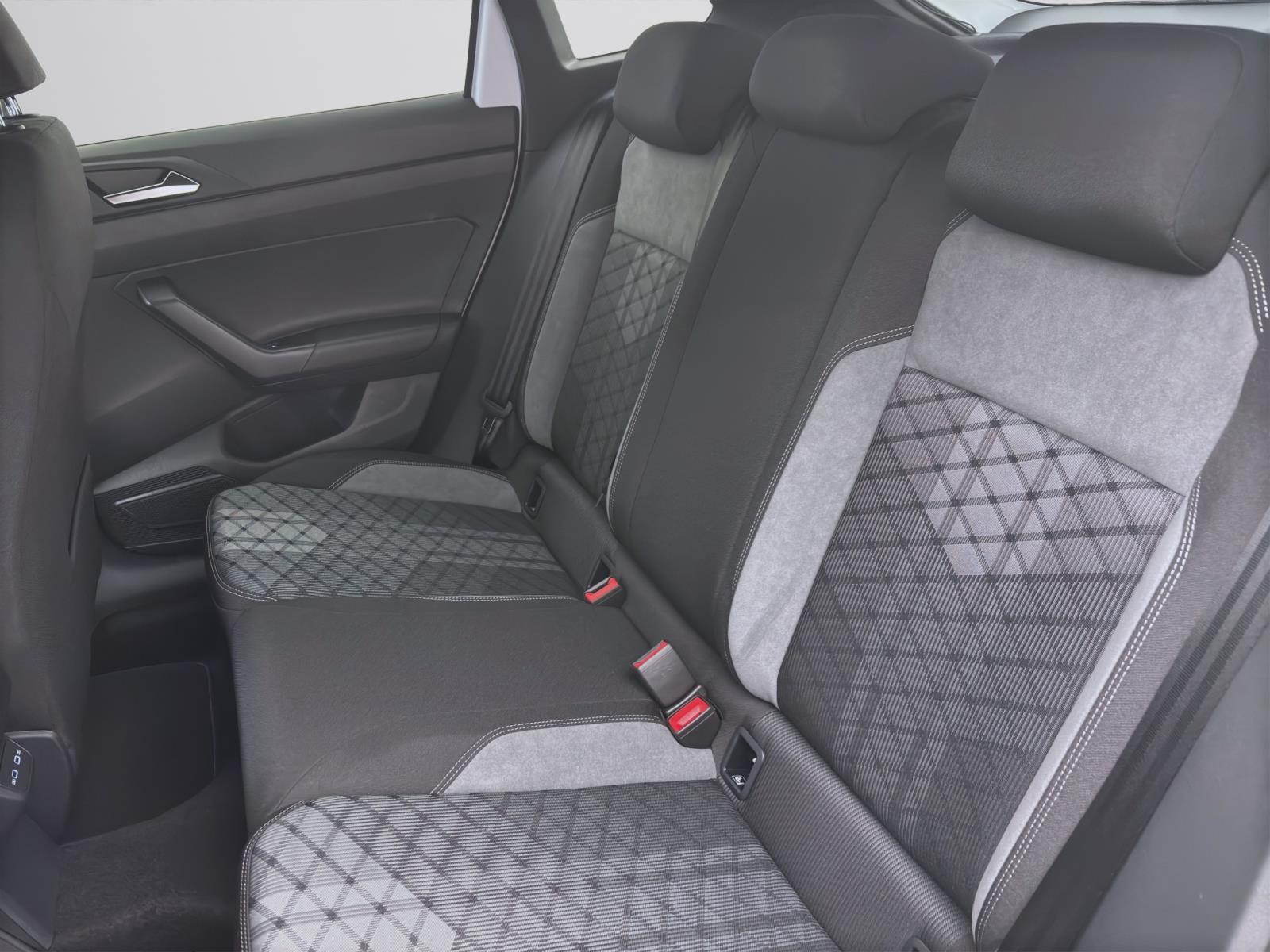Volkswagen Taigo 1.0 TSI R-LINE PDC MATRIX KAMERA LM17