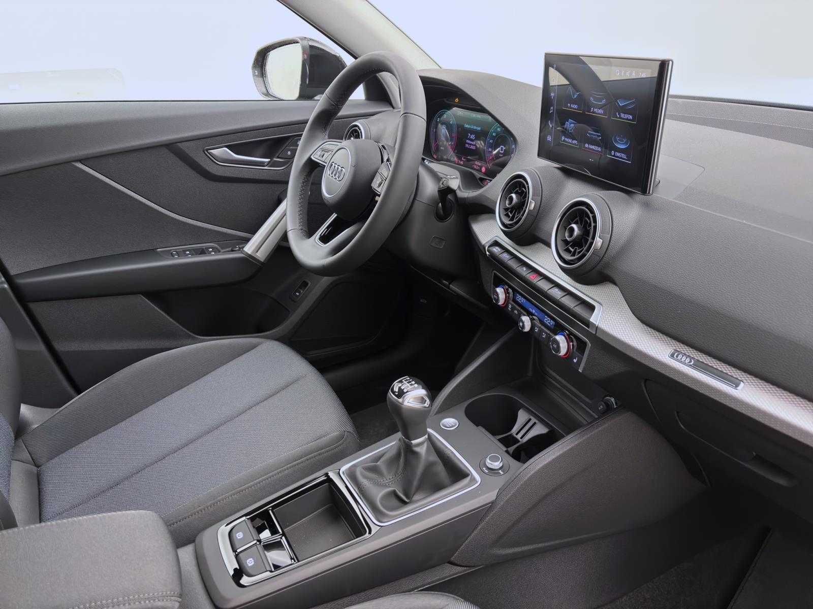 Audi Q2 30 TDI 85(116) kW(PS) Schaltgetriebe