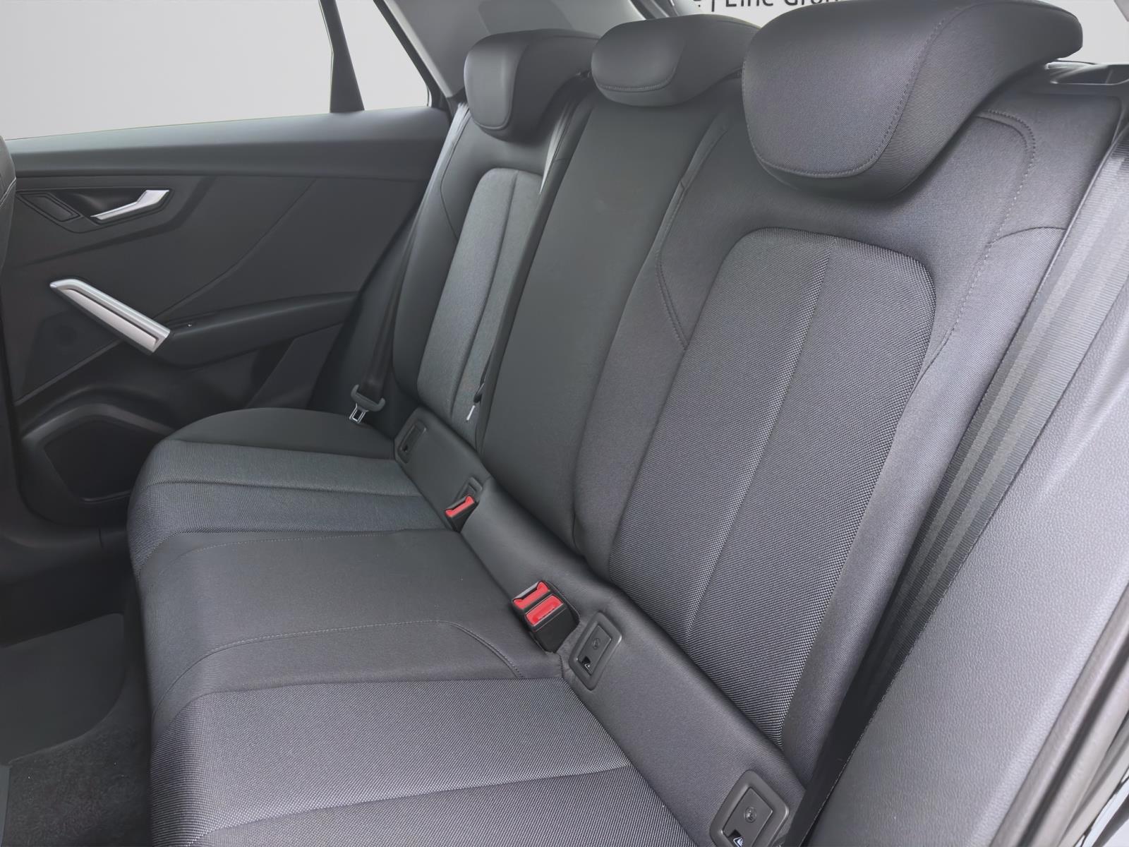 Audi Q2 30 TDI 85(116) kW(PS) Schaltgetriebe