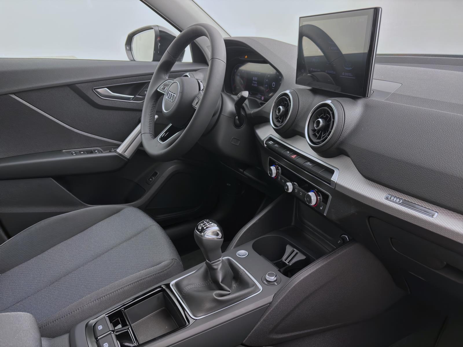 Audi Q2 30 TDI 85(116) kW(PS) Schaltgetriebe