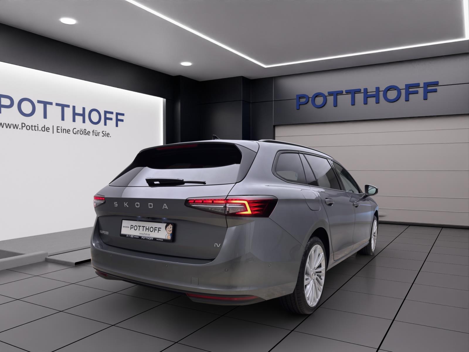 Skoda Superb COMBI iV SELECTION AHK PANO NAV DCC 19 CANTON ASSISTENZ+