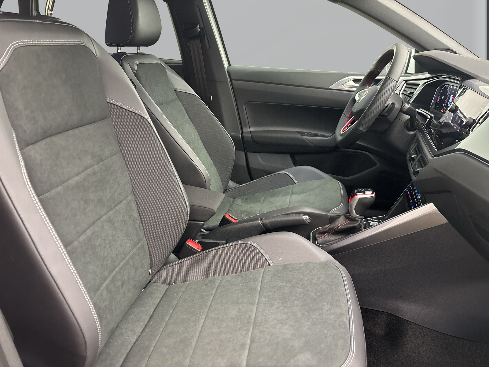 Volkswagen Polo GTI 2.0 TSI DSG