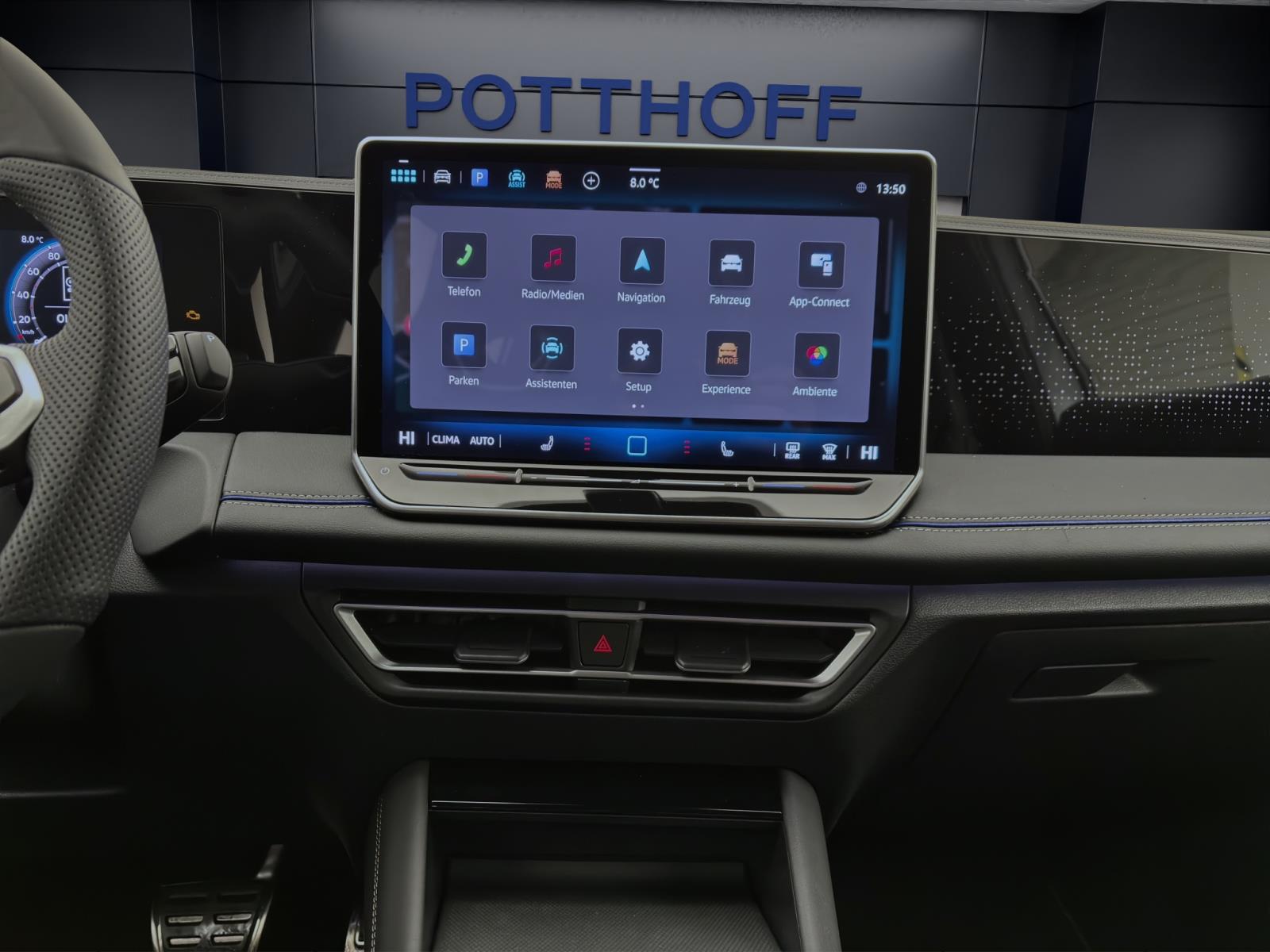 Volkswagen Tiguan 2.0 TDI DSG R-LINE NAVI AHK