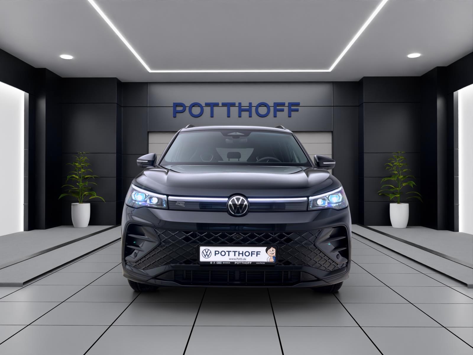 Volkswagen Tiguan 2.0 TDI DSG R-LINE NAVI AHK