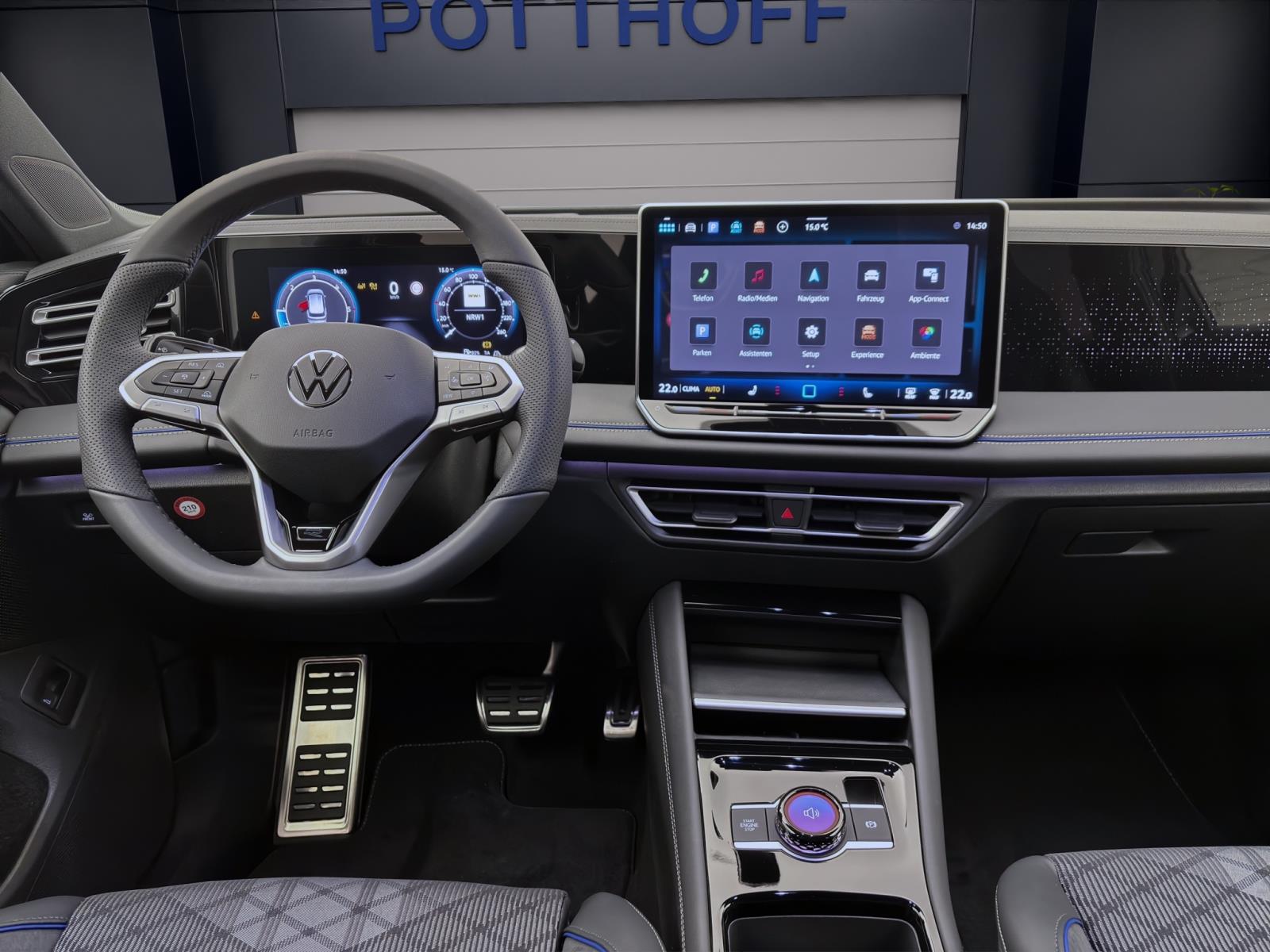 Volkswagen Tiguan 2.0 TDI DSG R-LINE NAVI AHK
