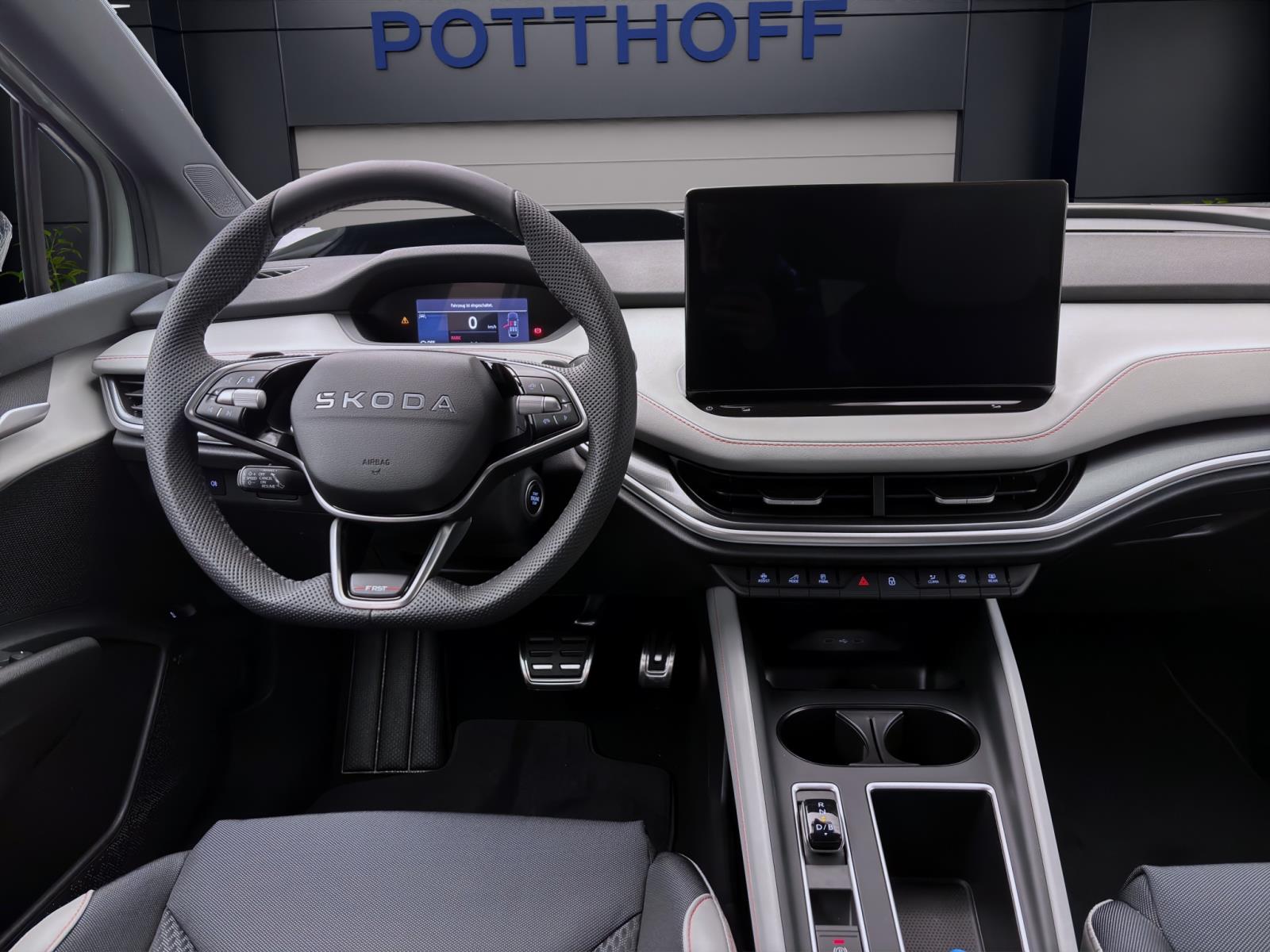 Skoda Elroq 85 FIRST EDITION MAXX AHK pACC 21 NAV WÄRMEP. MATRIX
