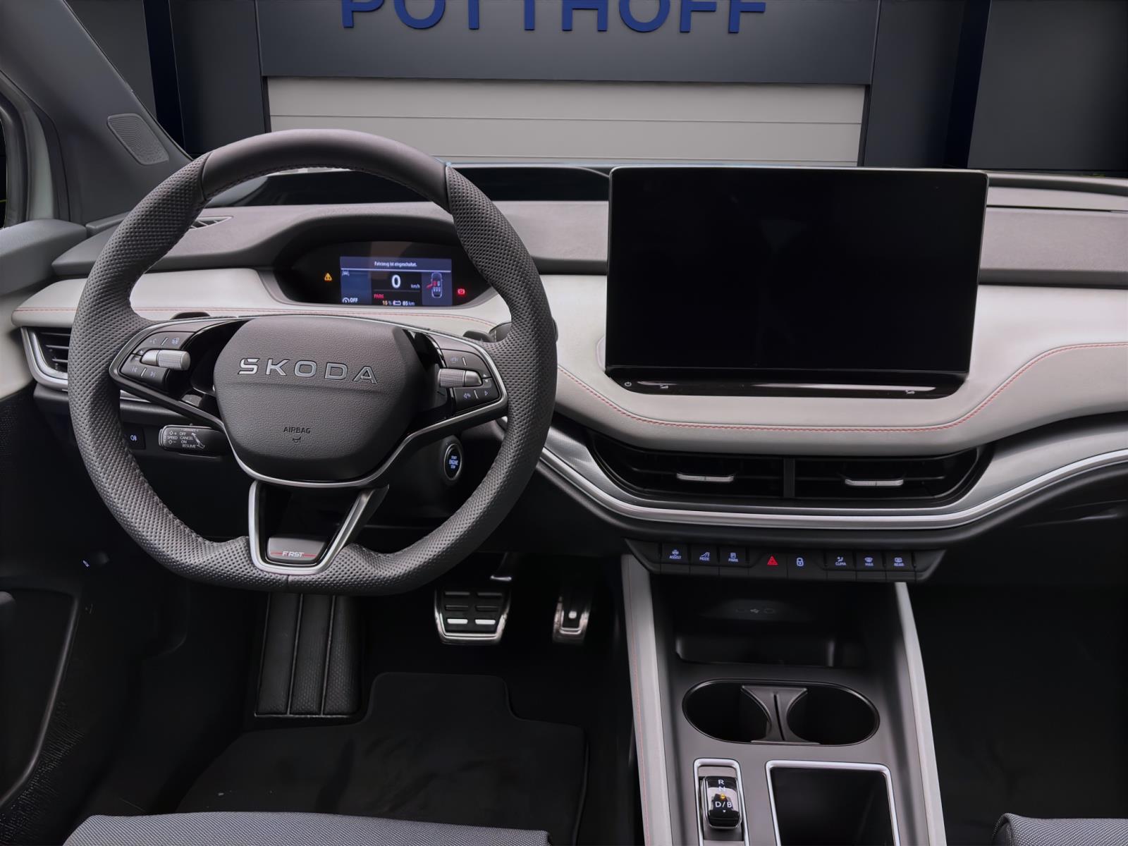 Skoda Elroq 85 FIRST EDITION MAXX AHK pACC 21 NAV WÄRMEP. MATRIX