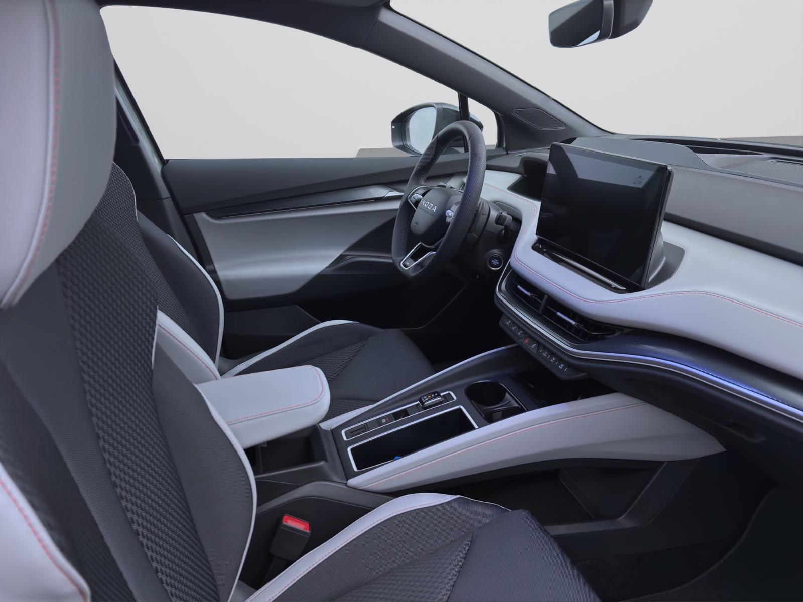 Skoda Elroq 85 FIRST EDITION MAXX AHK pACC 21 NAV WÄRMEP. MATRIX