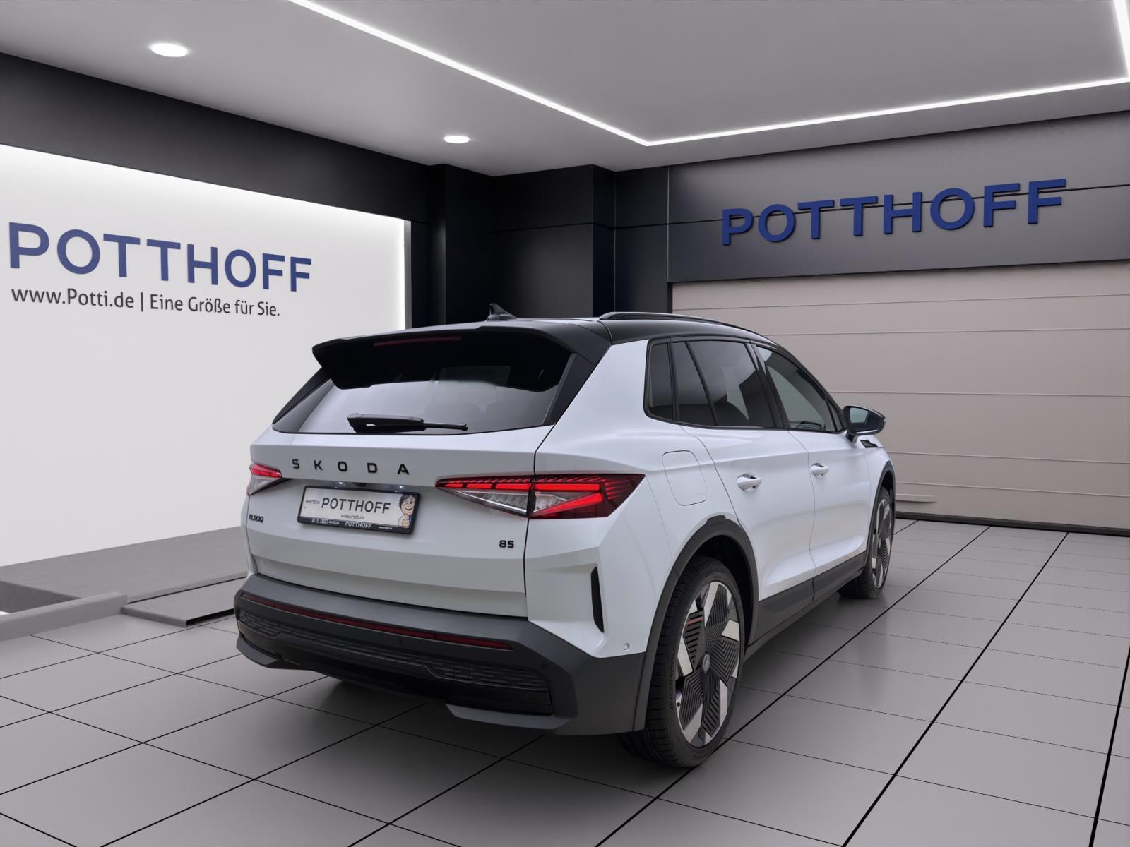 Skoda Elroq 85 FIRST EDITION MAXX AHK pACC 21 NAV WÄRMEP. MATRIX