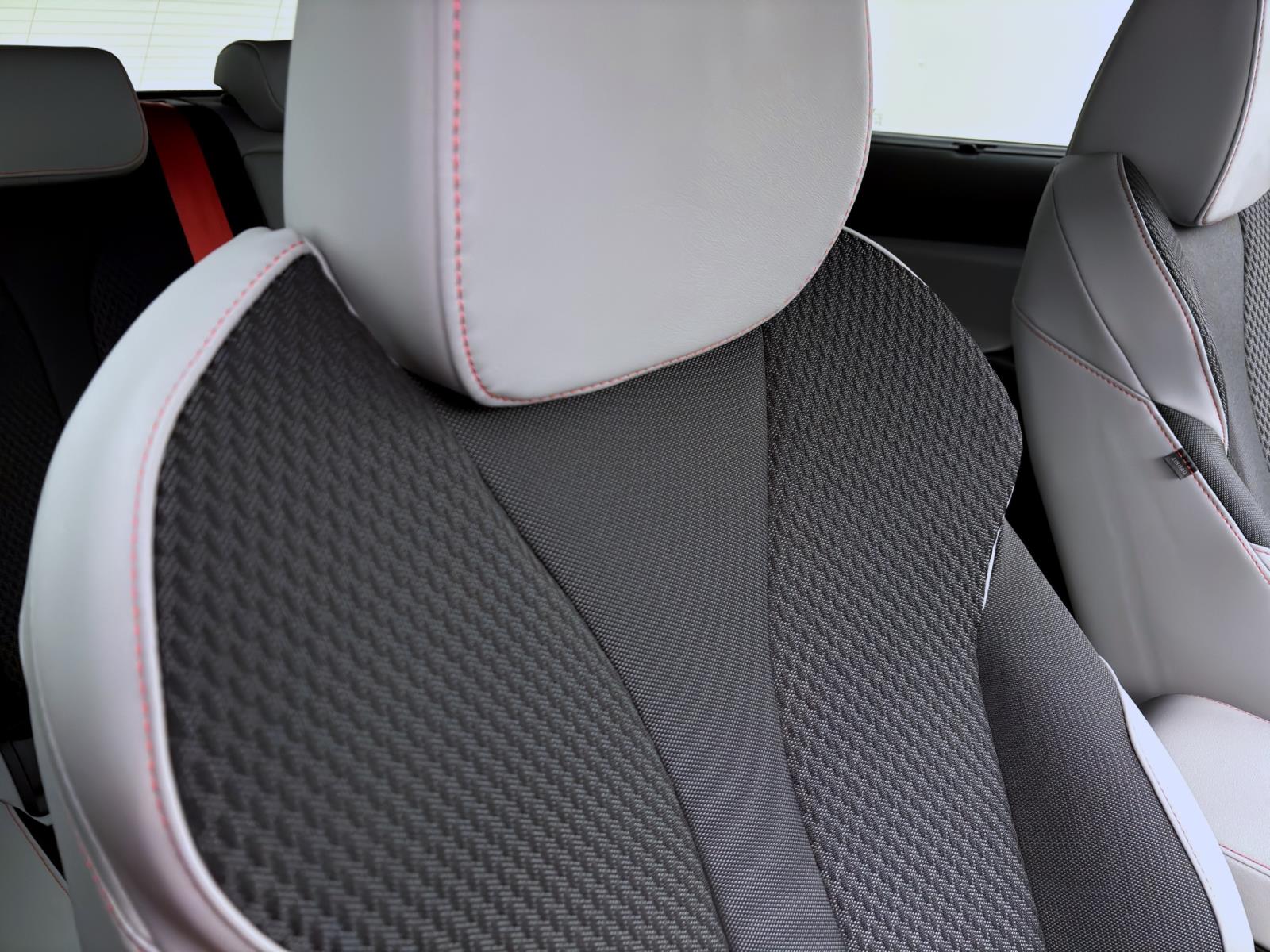 Skoda Elroq 85 FIRST EDITION MAXX AHK pACC 21 NAV WÄRMEP. MATRIX