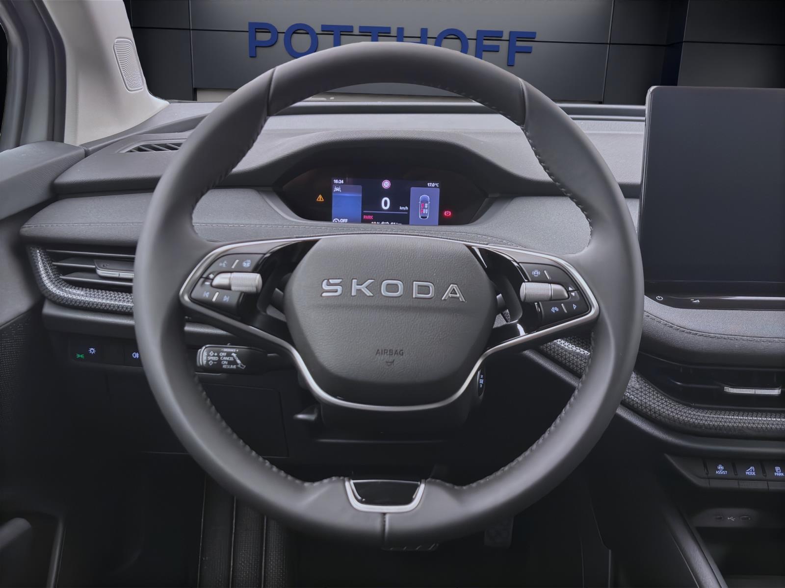 Skoda Elroq 50 TOUR CLEVER AHK 19 KAM pACC NAV