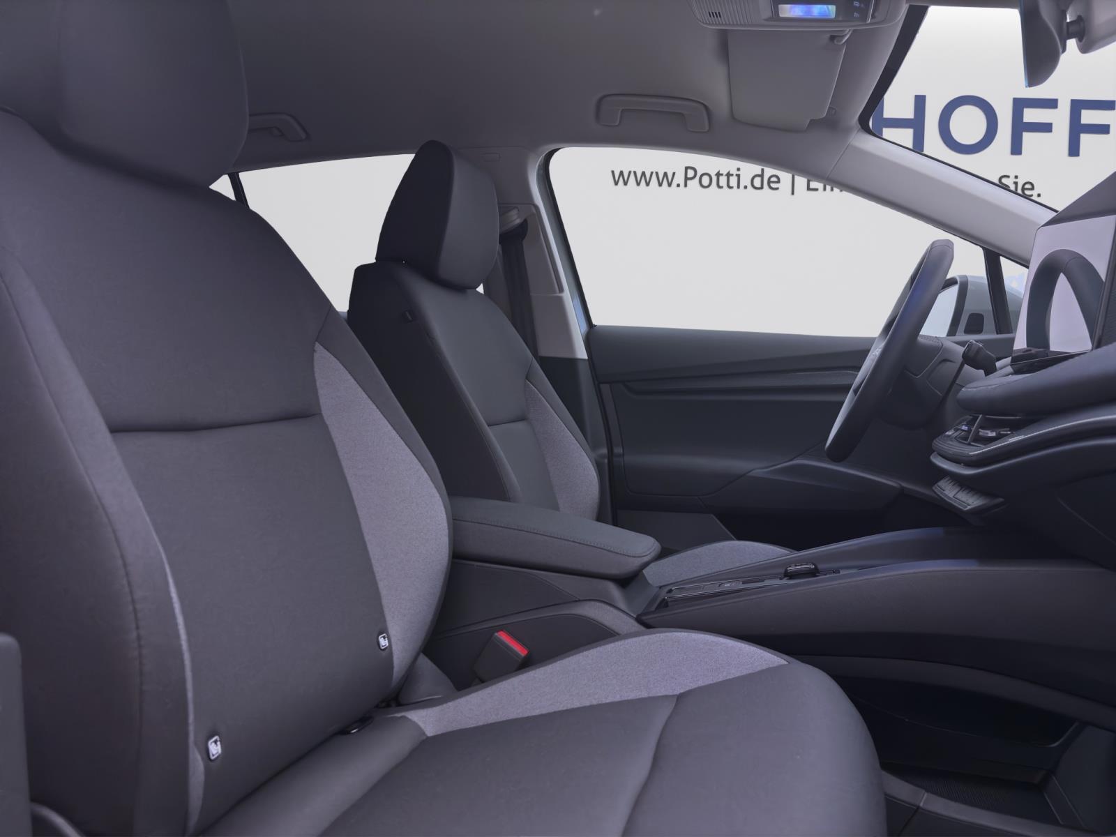 Skoda Elroq 50 TOUR CLEVER AHK 19 KAM pACC NAV